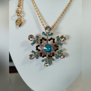 (LAST ONE) Betsey Johnson Gold and Blue Snowflake Necklace